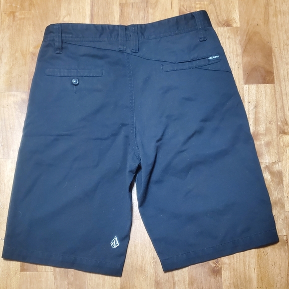 Volcom - Picture 2 of 4